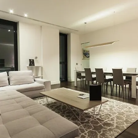 Hemeras Boutique House Penthouse Solaria Hotell