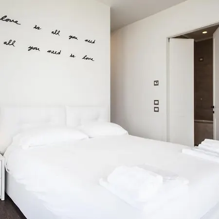 Hotell Hemeras Boutique House Penthouse Solaria Milano